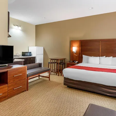 Comfort Suites Eugene University-2
