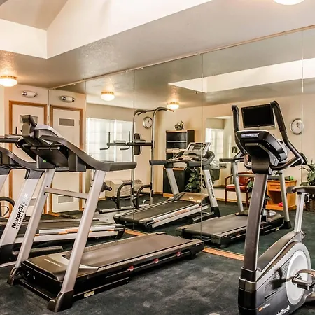 Clarion Hotel By Humboldt Bay-3