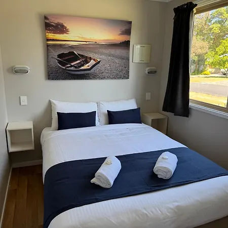 Clarence Head Caravan Park-2