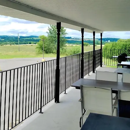 Florenceville Inn, Restaurant & Pool-3