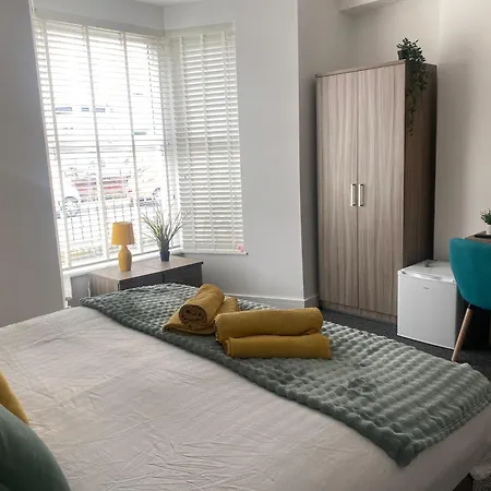 Porthcawl Heritage Guest House-3