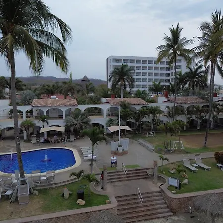 Los Picos Hotel&Suites Bucerias-3