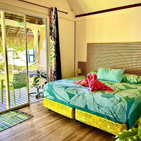 Linareva Moorea Beach Resort-2