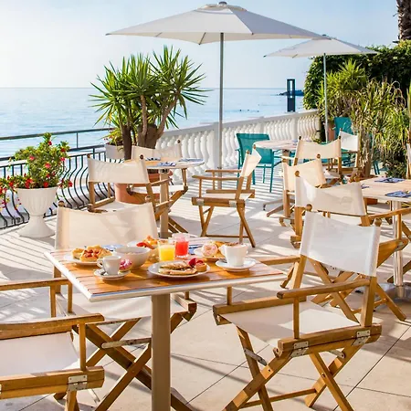 Hotel Golfo E Palme-2