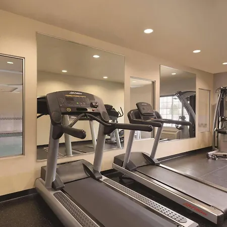 Country Inn & Suites By Radisson, Valparaiso, In-2