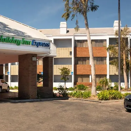 Holiday Inn Express Port Hueneme By Ihg-2