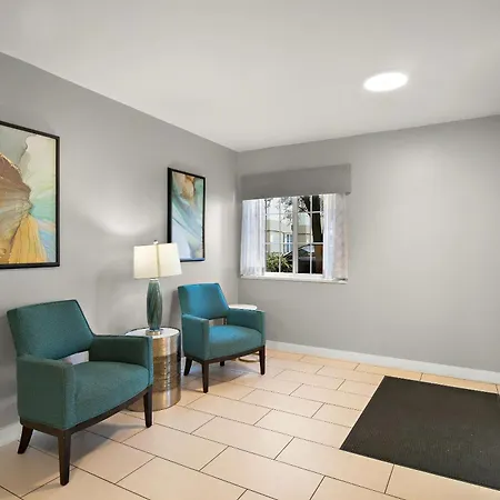 Mainstay Suites Salt Lake City Fort Union-2
