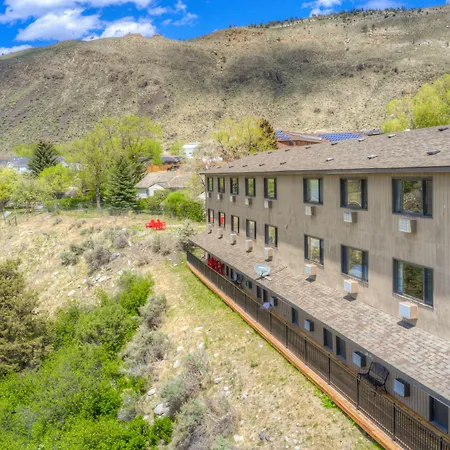 Ridgeline Hotel At Yellowstone, An Ascend Collection Hotel-3