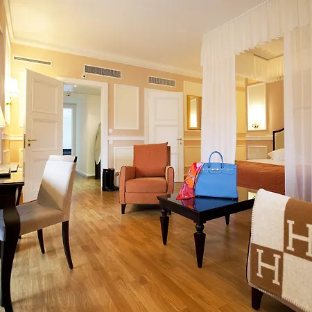 Chateau D'Ouchy-3