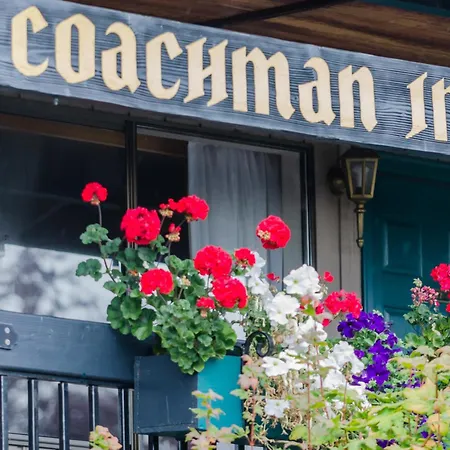 Coachman Inn Oak Harbor-2