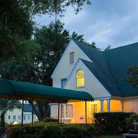 Lakeside Inn On Lake Dora-2