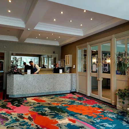 Flannery'S Hotel-3