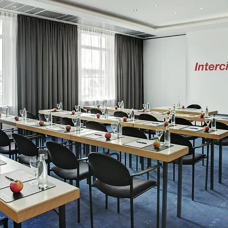 Intercityhotel Rostock-2