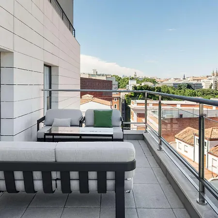 Radisson RED Madrid-2