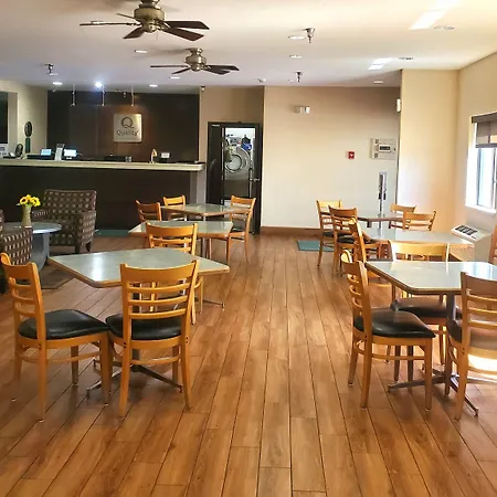 Quality Inn Peru Near Starved Rock State Park-2