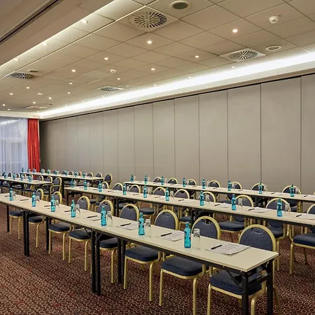Sunday Hotel Leipzig-Halle-2