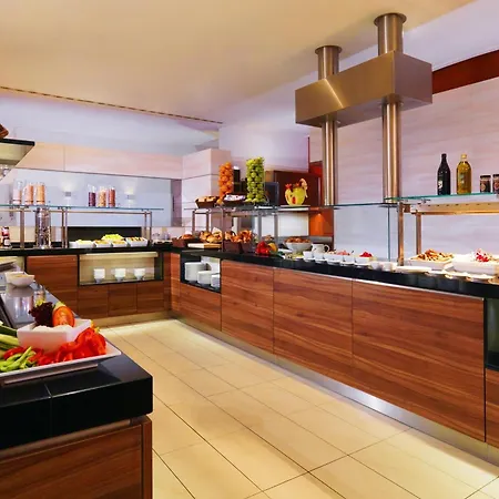 Sheraton Duesseldorf Airport Hotel-3