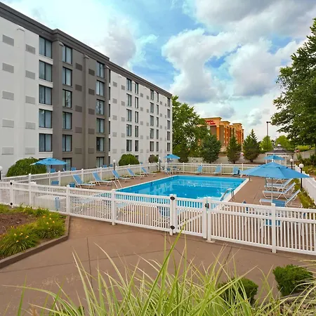 Doubletree By Hilton Washington Meadow Lands Casino Area-2