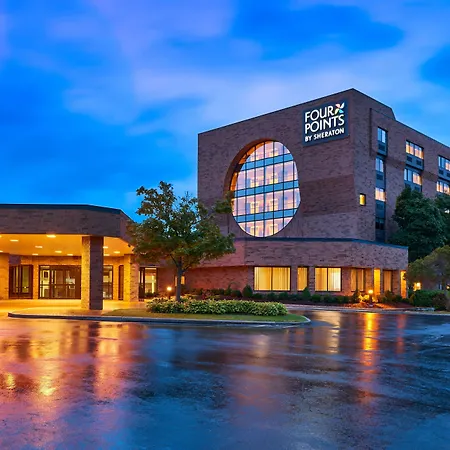Four Points By Sheraton Milwaukee North Shore-3