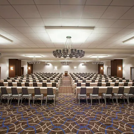 Sheraton Pittsburgh Airport Hotel-2