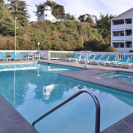 Beachfront Inn-3