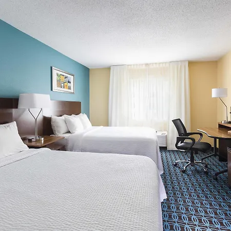 Fairfield Inn & Suites Holland-2