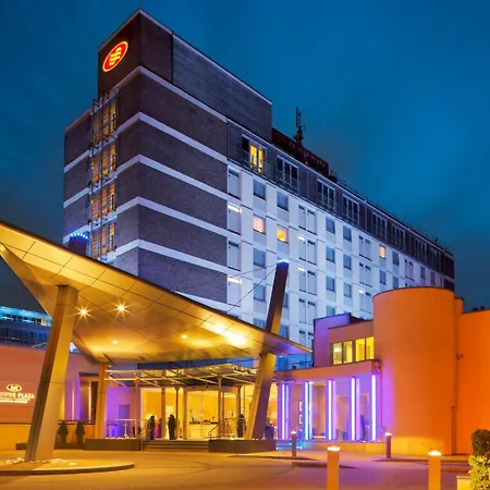 Crowne Plaza London - Gatwick Airport By Ihg-3