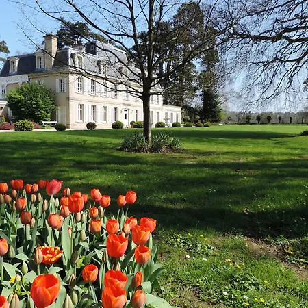 Chateau La Cheneviere-2