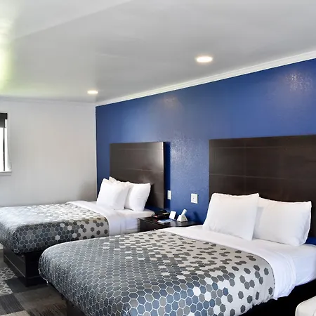 Rodeway Inn Swainsboro-2