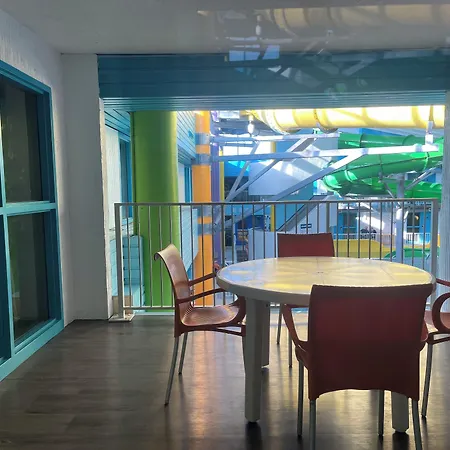 Travelodge Hotel By Wyndham Saskatoon-3