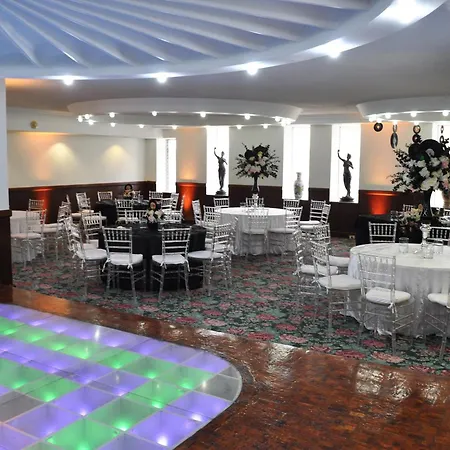 Hotel Arroyo de la Plata-2