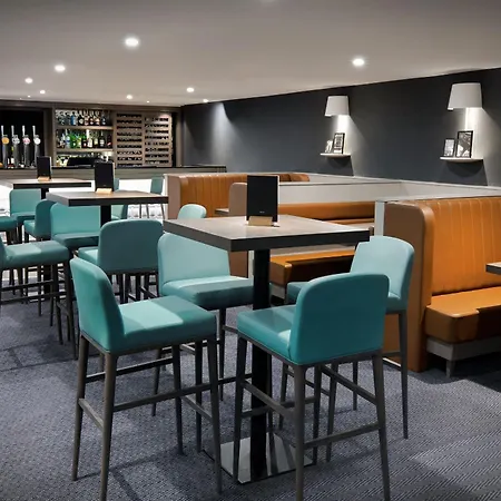 Leonardo Royal Hotel Oxford-3