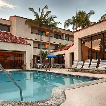 Best Western Plus Redondo Beach Inn-2