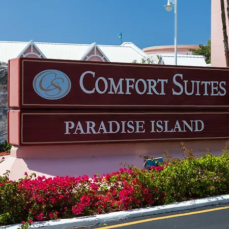 Comfort Suites Paradise Island-2
