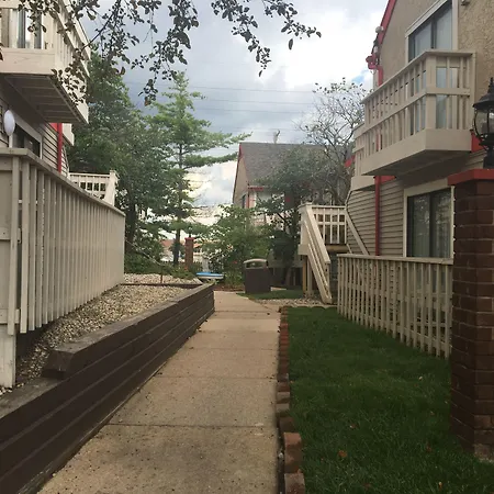 Birch Hill Suites Grand Rapids-3