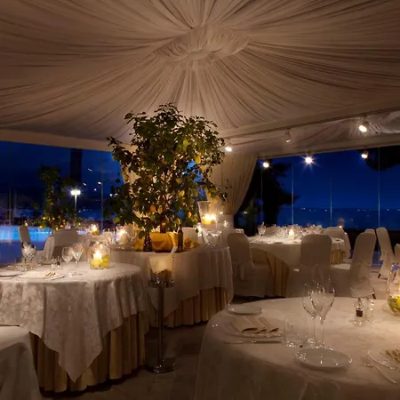 Grand Hotel Gardone-3