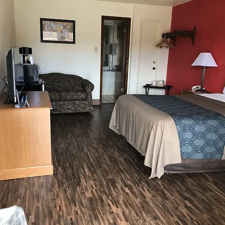 Econo Lodge & Suites Brinkley-3