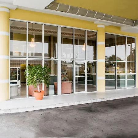 Rodeway Inn Clearwater-Largo-3