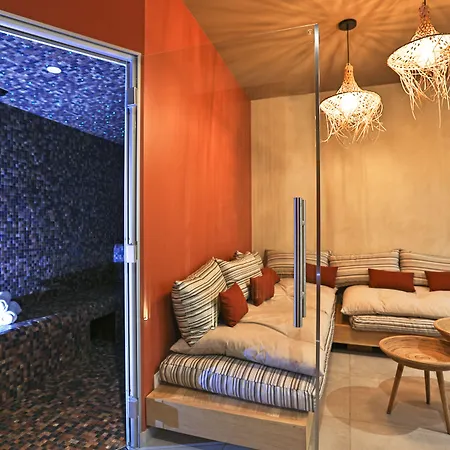 Hotel&Spa Les Roches Noires-3