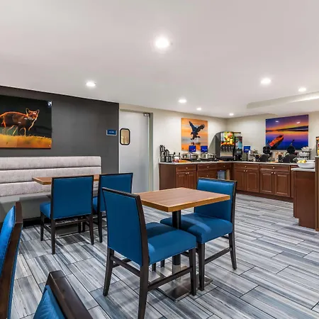 Best Western Atlanta-Marietta Ballpark Hotel-3