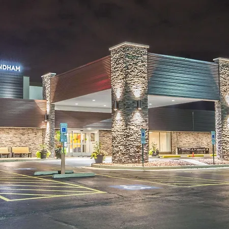 Wyndham Chicago O'Hare-3