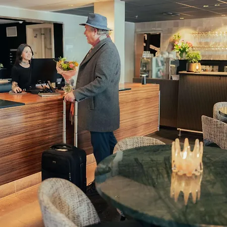 Best Western Plus John Bauer Hotel-3