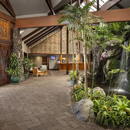 Catamaran Resort Hotel And Spa-3