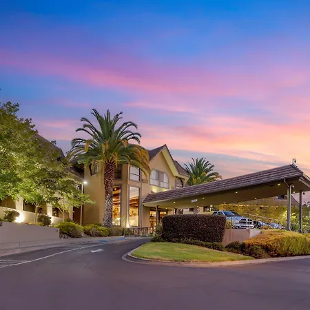Best Western Plus Novato Oaks Inn-3