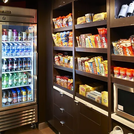 Courtyard By Marriott Minneapolis-St. Paul Airport-2