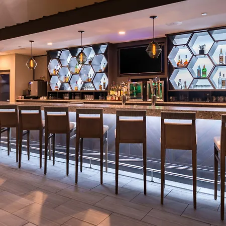 Jake'S 58 Casino Hotel - Adults Only-2