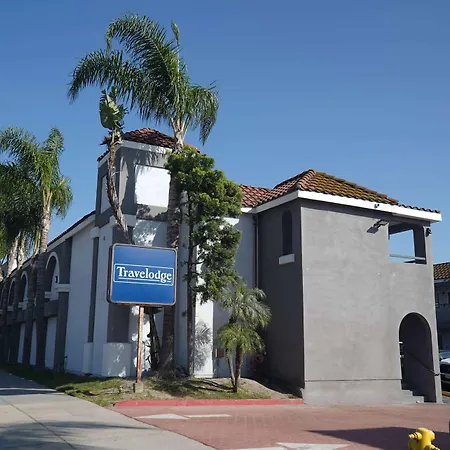 Travelodge By Wyndham Whittier-2