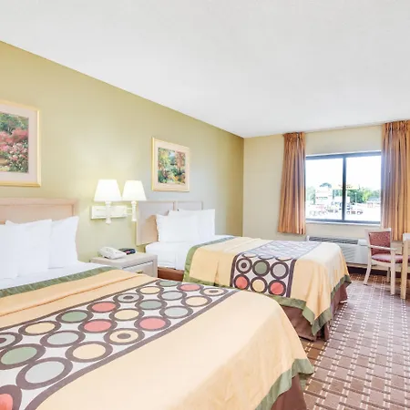 Super 8 By Wyndham Port Clinton-2