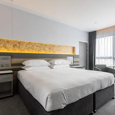 Doubletree By Hilton Edinburgh - Queensferry Crossing-3
