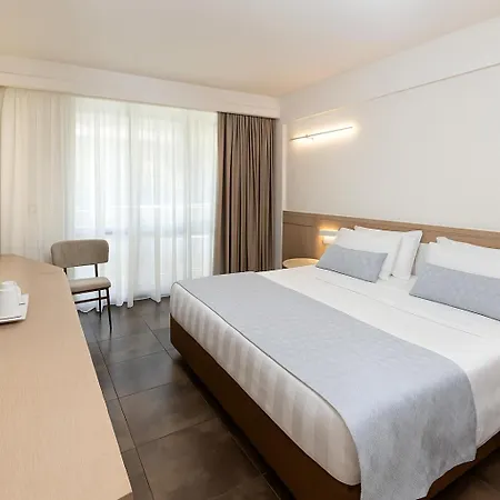 Thalassa Beach Resort & Spa (Adults Only)-3